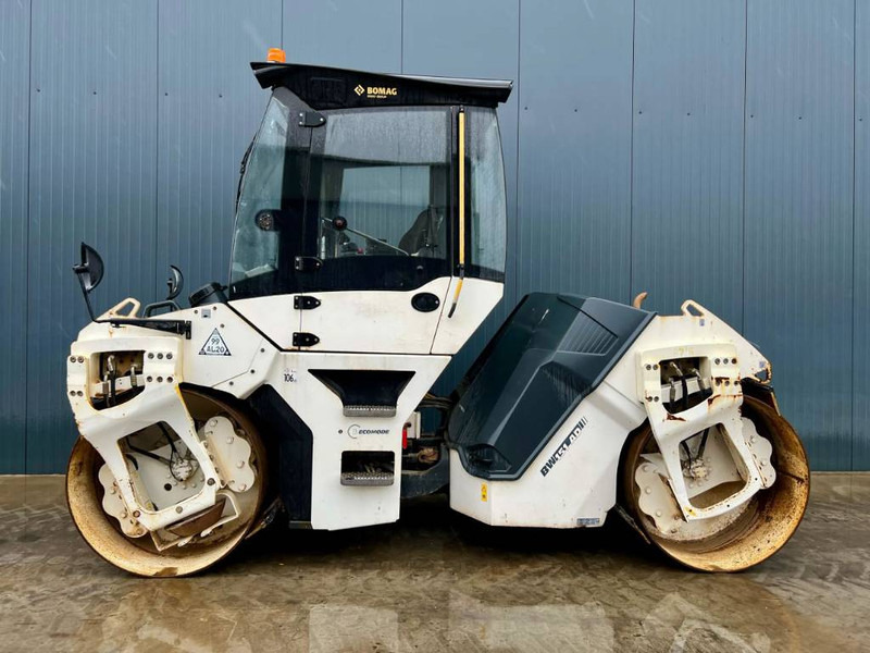 Bomag BW151AD-5 - Valjak: slika Bomag BW151AD-5 - Valjak Bomag BW151AD-5 - Valjak: slika Bomag BW151AD-5 - Valjak