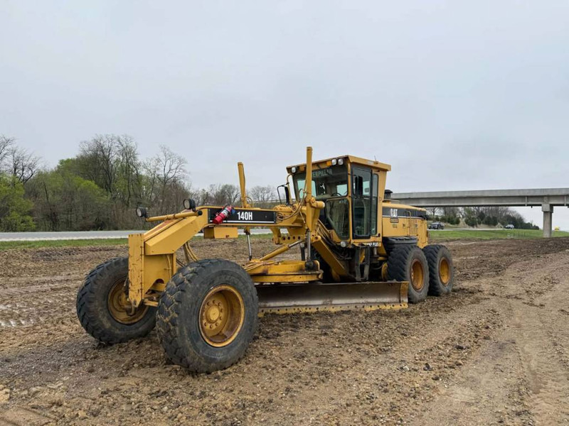 Cat 140H - Grejder: slika Cat 140H - Grejder Cat 140H - Grejder: slika Cat 140H - Grejder