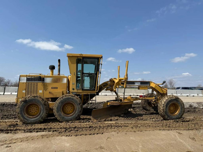 Cat 140H - Grejder: slika Cat 140H - Grejder Cat 140H - Grejder: slika Cat 140H - Grejder