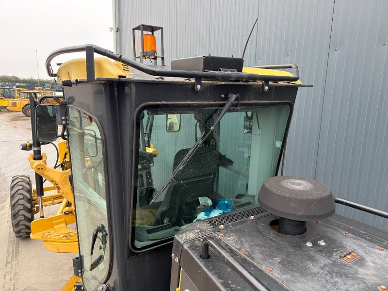 Cat 140M - Grejder: slika Cat 140M - Grejder Cat 140M - Grejder: slika Cat 140M - Grejder