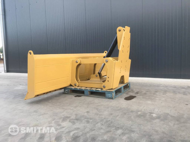 Novi Nož za Građevinski strojevi Cat 160M: slika Novi Nož za Građevinski strojevi Cat 160M