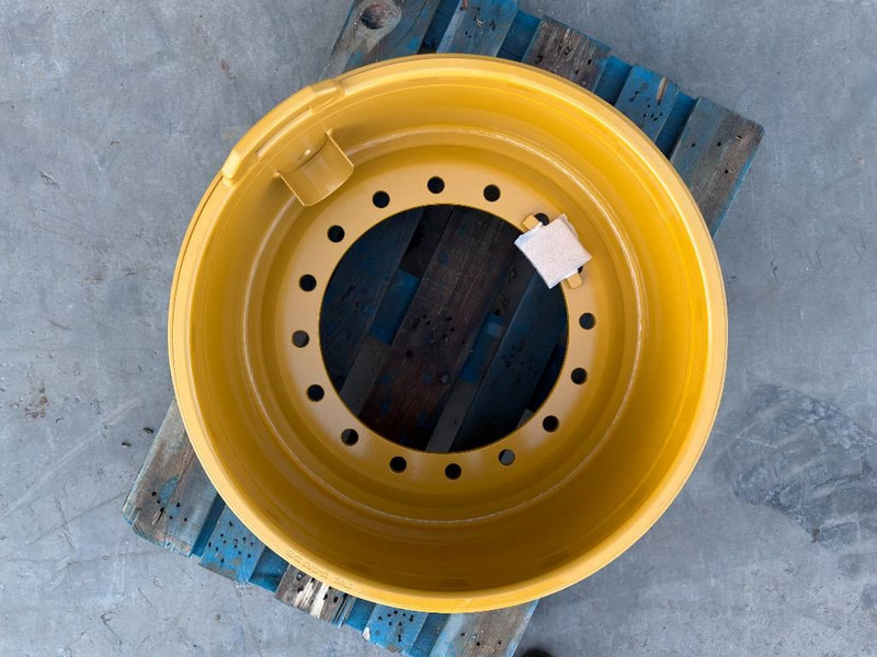 Cat 17.00-25/1.7 RIM for 20.5 x 25 - CAT 938M - Gume i felge za Građevinski strojevi: slika Cat 17.00-25/1.7 RIM for 20.5 x 25 - CAT 938M - Gume i felge za Građevinski strojevi Cat 17.00-25/1.7 RIM for 20.5 x 25 - CAT 938M - Gume i felge za Građevinski strojevi: slika Cat 17.00-25/1.7 RIM for 20.5 x 25 - CAT 938M - Gume i felge za Građevinski strojevi