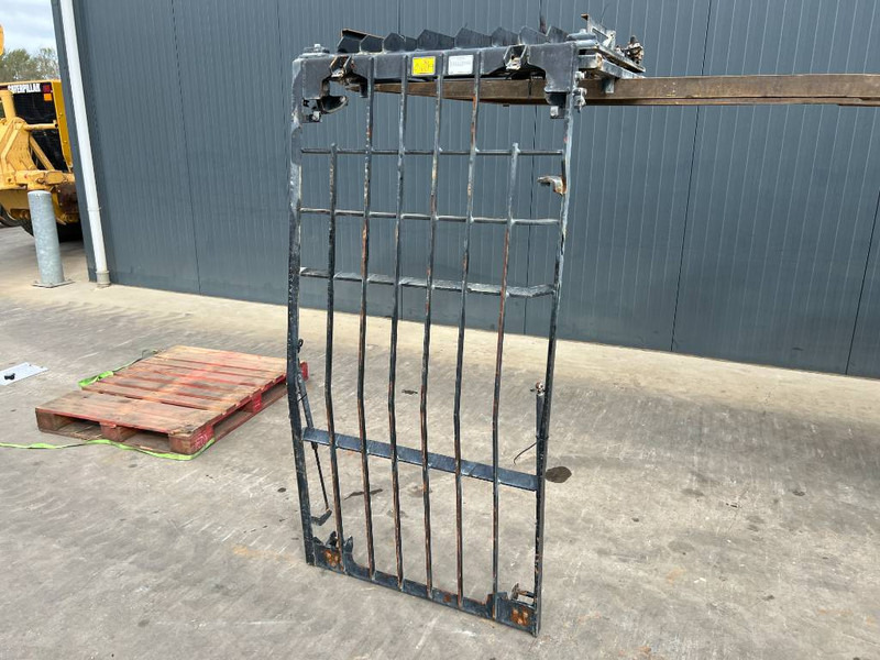 Cat 313E / M315F / 320F / 323E / 325F / 329E / 330F / - Kabina i unutrašnjost za Građevinski strojevi: slika Cat 313E / M315F / 320F / 323E / 325F / 329E / 330F / - Kabina i unutrašnjost za Građevinski strojevi Cat 313E / M315F / 320F / 323E / 325F / 329E / 330F / - Kabina i unutrašnjost za Građevinski strojevi: slika Cat 313E / M315F / 320F / 323E / 325F / 329E / 330F / - Kabina i unutrašnjost za Građevinski strojevi