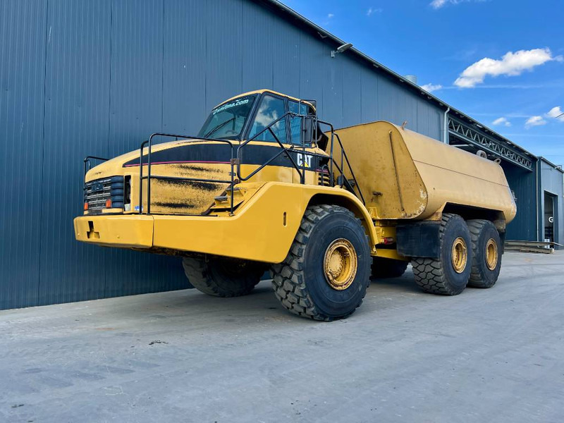 Cat 740 Water truck - Zglobni istovarivač: slika Cat 740 Water truck - Zglobni istovarivač Cat 740 Water truck - Zglobni istovarivač: slika Cat 740 Water truck - Zglobni istovarivač