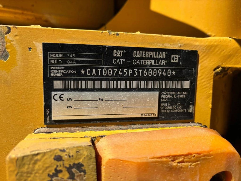 Cat 745 04A - Zglobni istovarivač: slika Cat 745 04A - Zglobni istovarivač Cat 745 04A - Zglobni istovarivač: slika Cat 745 04A - Zglobni istovarivač