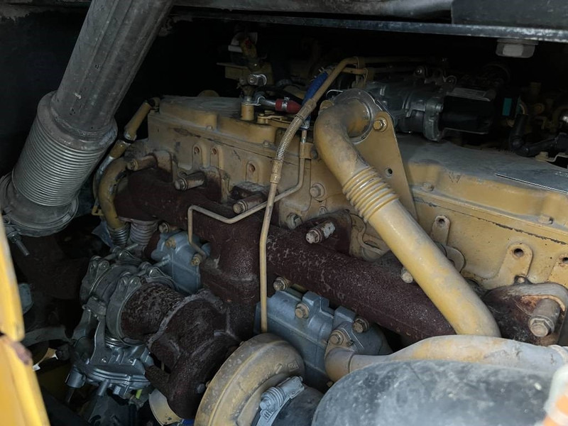 Cat 930M - Utovarivač na kotačima: slika Cat 930M - Utovarivač na kotačima Cat 930M - Utovarivač na kotačima: slika Cat 930M - Utovarivač na kotačima