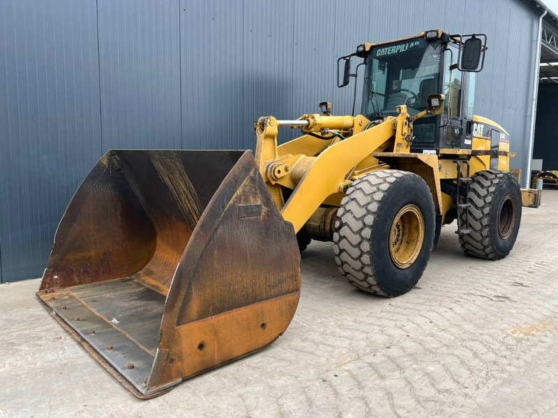 Cat 938G - Utovarivač na kotačima: slika Cat 938G - Utovarivač na kotačima Cat 938G - Utovarivač na kotačima: slika Cat 938G - Utovarivač na kotačima