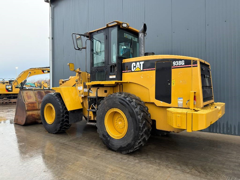 Cat 938G - Utovarivač na kotačima: slika Cat 938G - Utovarivač na kotačima Cat 938G - Utovarivač na kotačima: slika Cat 938G - Utovarivač na kotačima