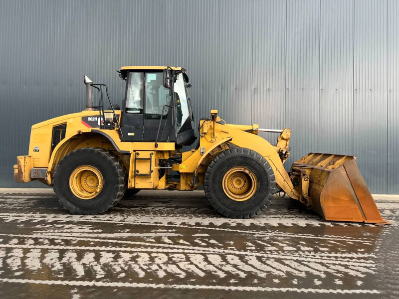 Cat 962H - Full Steering - Utovarivač na kotačima: slika Cat 962H - Full Steering - Utovarivač na kotačima Cat 962H - Full Steering - Utovarivač na kotačima: slika Cat 962H - Full Steering - Utovarivač na kotačima