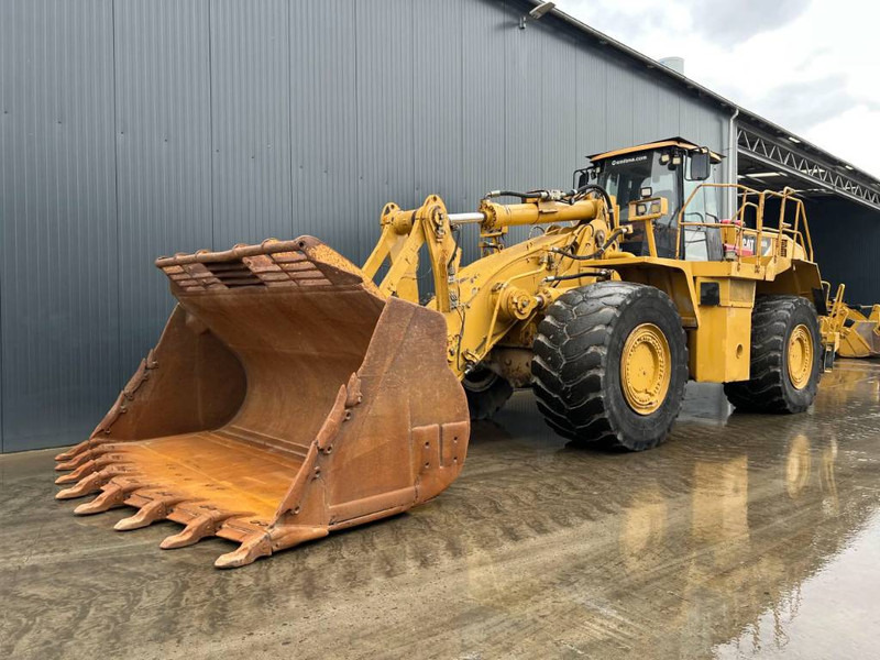 Cat 988H - Utovarivač na kotačima: slika Cat 988H - Utovarivač na kotačima Cat 988H - Utovarivač na kotačima: slika Cat 988H - Utovarivač na kotačima