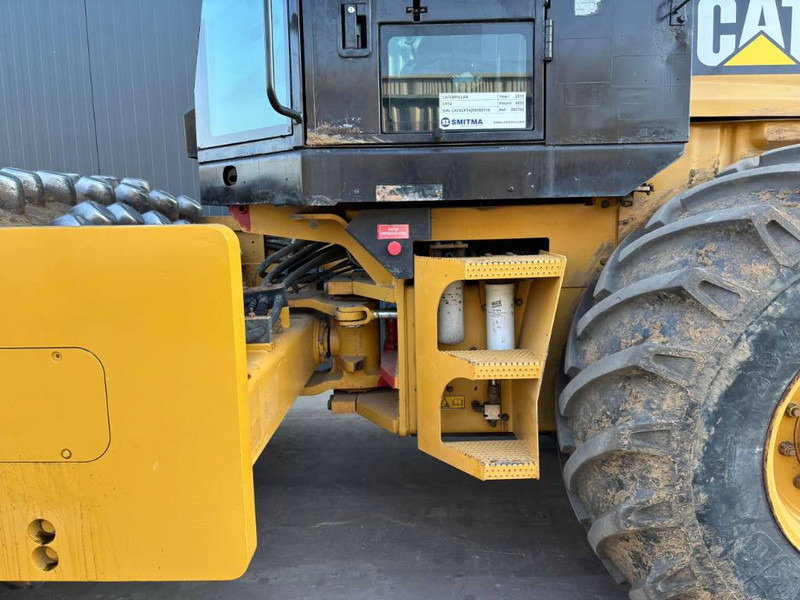 Valjak Cat CP74: slika Valjak Cat CP74