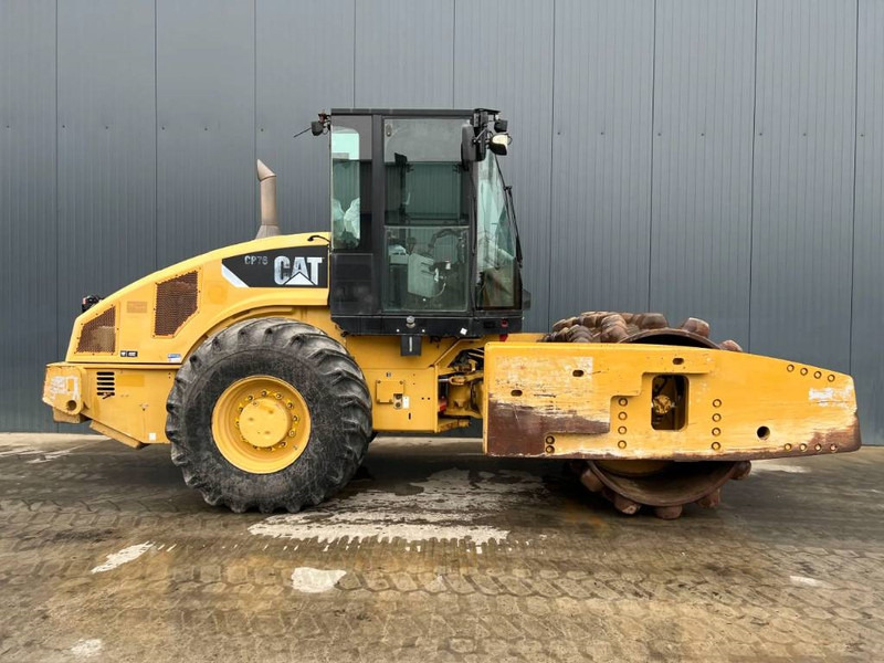 Cat CP76 - Valjak: slika Cat CP76 - Valjak Cat CP76 - Valjak: slika Cat CP76 - Valjak