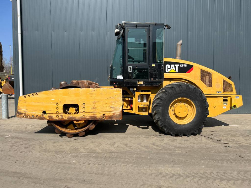 Cat CP76 - Valjak: slika Cat CP76 - Valjak Cat CP76 - Valjak: slika Cat CP76 - Valjak