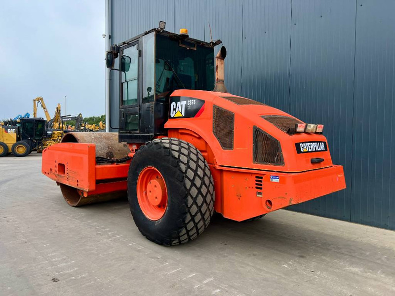 Cat CS76 XT - Valjak: slika Cat CS76 XT - Valjak Cat CS76 XT - Valjak: slika Cat CS76 XT - Valjak