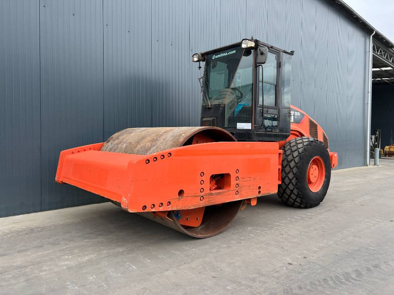 Cat CS76 XT - Valjak: slika Cat CS76 XT - Valjak Cat CS76 XT - Valjak: slika Cat CS76 XT - Valjak