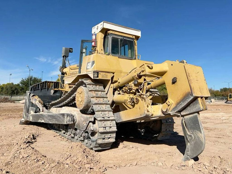 Cat D10R - Buldožer: slika Cat D10R - Buldožer Cat D10R - Buldožer: slika Cat D10R - Buldožer