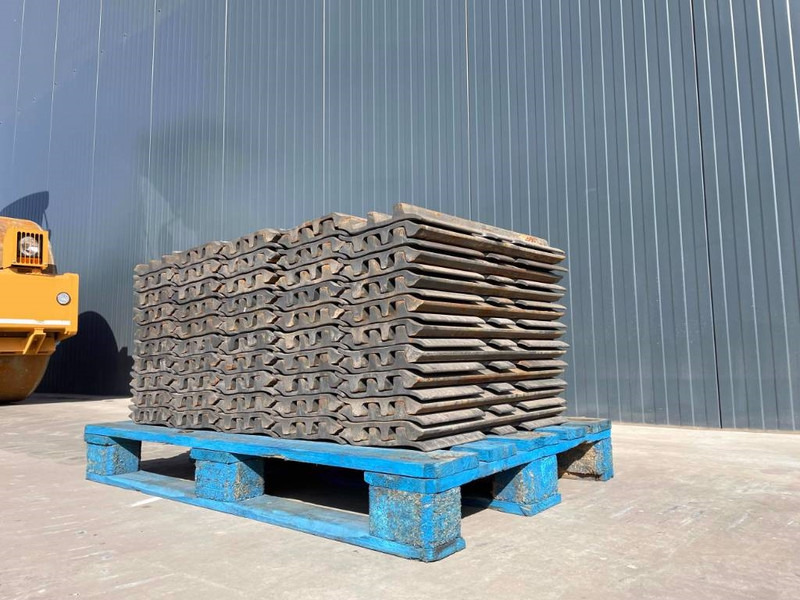 FIAT-HITACHI EX255 - Okvir/ Šasija za Građevinski strojevi: slika FIAT-HITACHI EX255 - Okvir/ Šasija za Građevinski strojevi FIAT-HITACHI EX255 - Okvir/ Šasija za Građevinski strojevi: slika FIAT-HITACHI EX255 - Okvir/ Šasija za Građevinski strojevi