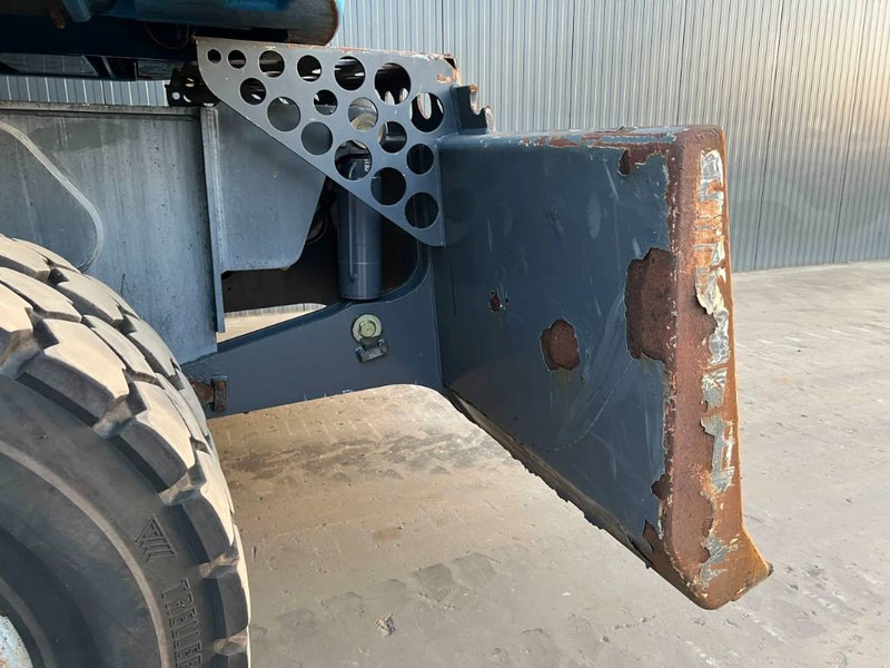 Stroj za rukovanje otpadom za prijevoz smeća Fuchs MHL454: slika Stroj za rukovanje otpadom za prijevoz smeća Fuchs MHL454