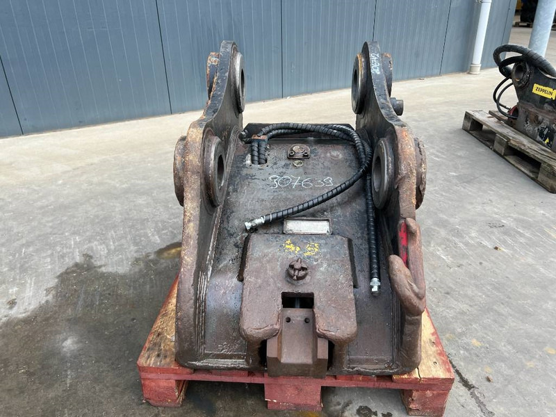 KLEPP MEK KM 3 / VOLVO S3 - 349E / 352F - Brza spojka za Građevinski strojevi: slika KLEPP MEK KM 3 / VOLVO S3 - 349E / 352F - Brza spojka za Građevinski strojevi KLEPP MEK KM 3 / VOLVO S3 - 349E / 352F - Brza spojka za Građevinski strojevi: slika KLEPP MEK KM 3 / VOLVO S3 - 349E / 352F - Brza spojka za Građevinski strojevi