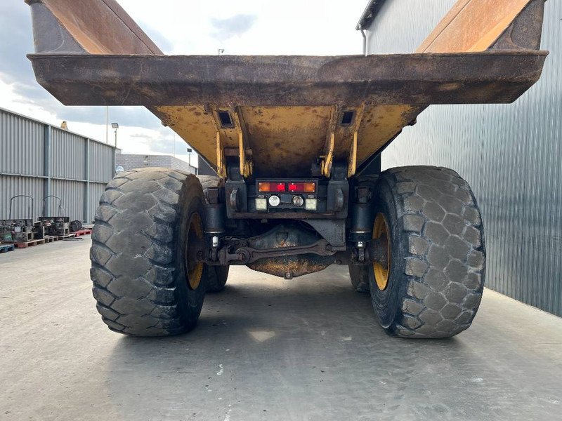 Komatsu HM400-3 - Zglobni istovarivač: slika Komatsu HM400-3 - Zglobni istovarivač Komatsu HM400-3 - Zglobni istovarivač: slika Komatsu HM400-3 - Zglobni istovarivač