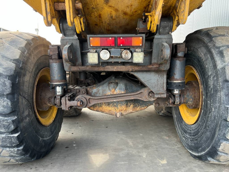 Komatsu HM400-3 - Zglobni istovarivač: slika Komatsu HM400-3 - Zglobni istovarivač Komatsu HM400-3 - Zglobni istovarivač: slika Komatsu HM400-3 - Zglobni istovarivač