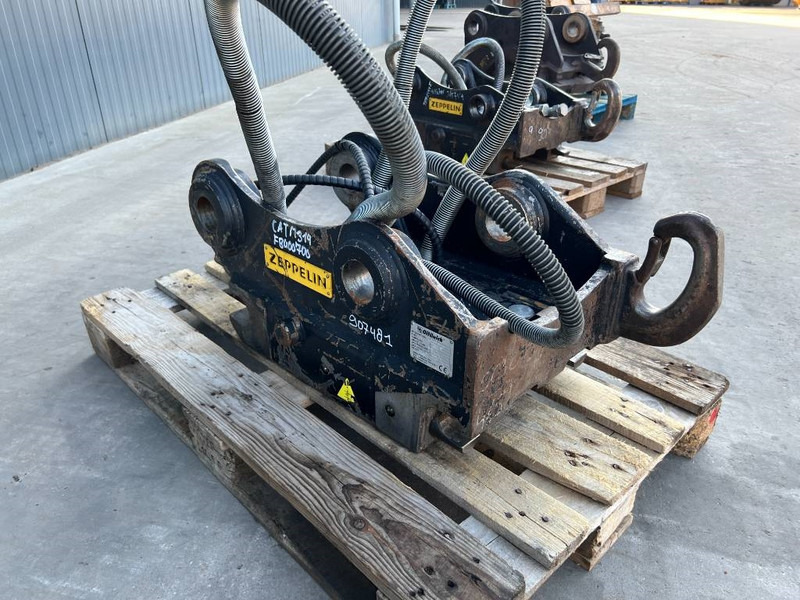 OilQuick OQ65 - M314F / M316F / M318F - Brza spojka za Građevinski strojevi: slika OilQuick OQ65 - M314F / M316F / M318F - Brza spojka za Građevinski strojevi OilQuick OQ65 - M314F / M316F / M318F - Brza spojka za Građevinski strojevi: slika OilQuick OQ65 - M314F / M316F / M318F - Brza spojka za Građevinski strojevi