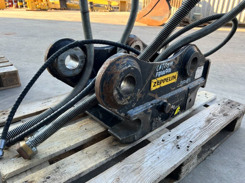 OilQuick OQ65 - M314F / M316F / M318F - Brza spojka za Građevinski strojevi: slika OilQuick OQ65 - M314F / M316F / M318F - Brza spojka za Građevinski strojevi OilQuick OQ65 - M314F / M316F / M318F - Brza spojka za Građevinski strojevi: slika OilQuick OQ65 - M314F / M316F / M318F - Brza spojka za Građevinski strojevi