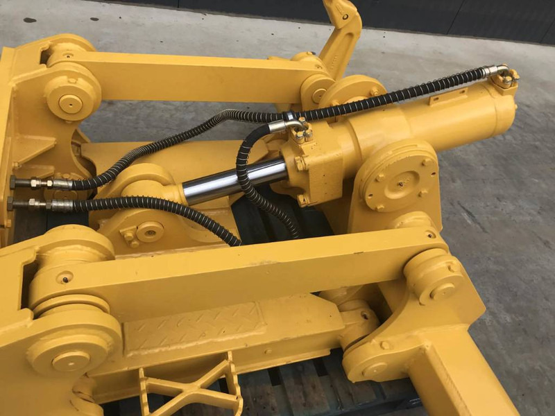Komatsu D51 - Priključak za Građevinski strojevi: slika Komatsu D51 - Priključak za Građevinski strojevi Komatsu D51 - Priključak za Građevinski strojevi: slika Komatsu D51 - Priključak za Građevinski strojevi