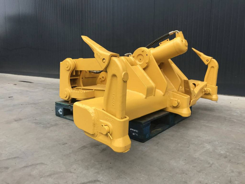 Komatsu D53 - Priključak za Građevinski strojevi: slika Komatsu D53 - Priključak za Građevinski strojevi Komatsu D53 - Priključak za Građevinski strojevi: slika Komatsu D53 - Priključak za Građevinski strojevi