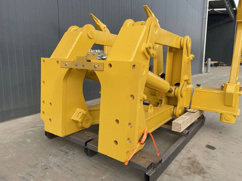 Komatsu D85 - Priključak za Građevinski strojevi: slika Komatsu D85 - Priključak za Građevinski strojevi Komatsu D85 - Priključak za Građevinski strojevi: slika Komatsu D85 - Priključak za Građevinski strojevi