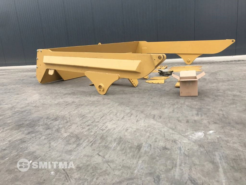 Novi Stražnje dizalo za Građevinski strojevi Volvo A30E: slika Novi Stražnje dizalo za Građevinski strojevi Volvo A30E