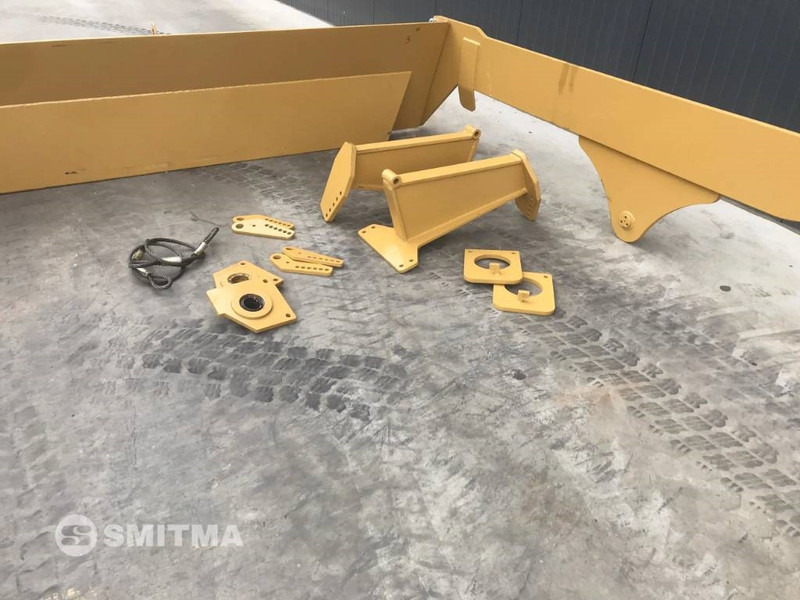 Volvo A30E - Stražnje dizalo za Građevinski strojevi: slika Volvo A30E - Stražnje dizalo za Građevinski strojevi Volvo A30E - Stražnje dizalo za Građevinski strojevi: slika Volvo A30E - Stražnje dizalo za Građevinski strojevi