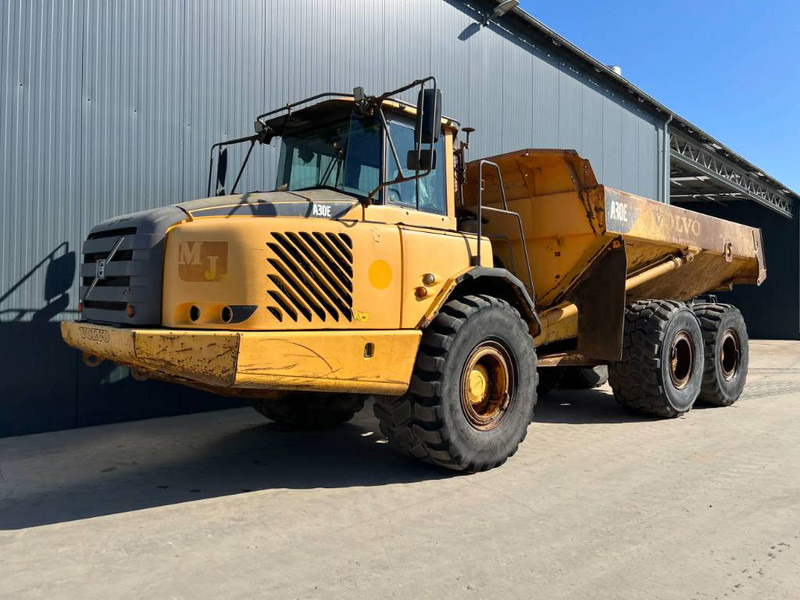 Volvo A30E - Zglobni istovarivač: slika Volvo A30E - Zglobni istovarivač Volvo A30E - Zglobni istovarivač: slika Volvo A30E - Zglobni istovarivač