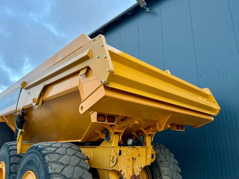 Volvo A35G - Zglobni istovarivač: slika Volvo A35G - Zglobni istovarivač Volvo A35G - Zglobni istovarivač: slika Volvo A35G - Zglobni istovarivač