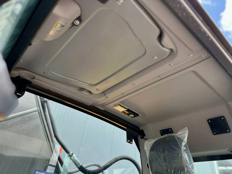 Novi Bager gusjeničar Volvo EC210: slika Novi Bager gusjeničar Volvo EC210 Novi Bager gusjeničar Volvo EC210: slika Novi Bager gusjeničar Volvo EC210