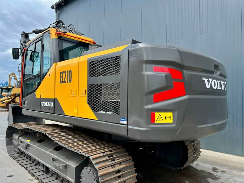 Novi Bager gusjeničar Volvo EC210: slika Novi Bager gusjeničar Volvo EC210 Novi Bager gusjeničar Volvo EC210: slika Novi Bager gusjeničar Volvo EC210