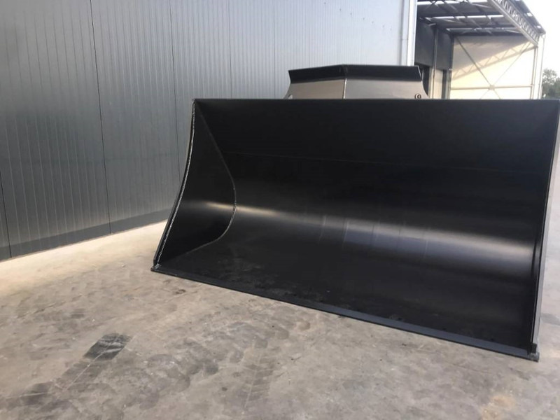 Volvo L180E - Korpa za Građevinski strojevi: slika Volvo L180E - Korpa za Građevinski strojevi Volvo L180E - Korpa za Građevinski strojevi: slika Volvo L180E - Korpa za Građevinski strojevi