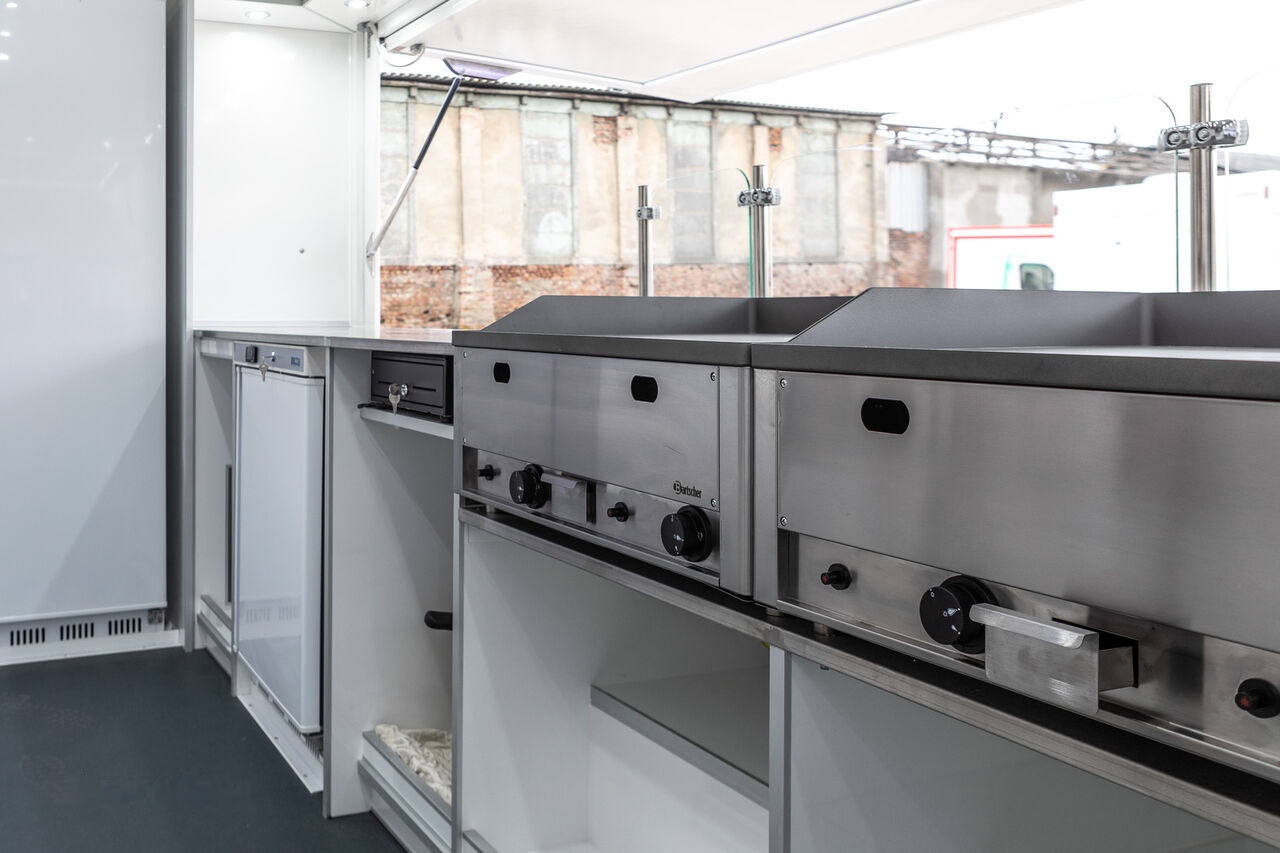 Bannert FOOD TRUCK - Kamion za prodaju brze hrane: slika Bannert FOOD TRUCK - Kamion za prodaju brze hrane Bannert FOOD TRUCK - Kamion za prodaju brze hrane: slika Bannert FOOD TRUCK - Kamion za prodaju brze hrane
