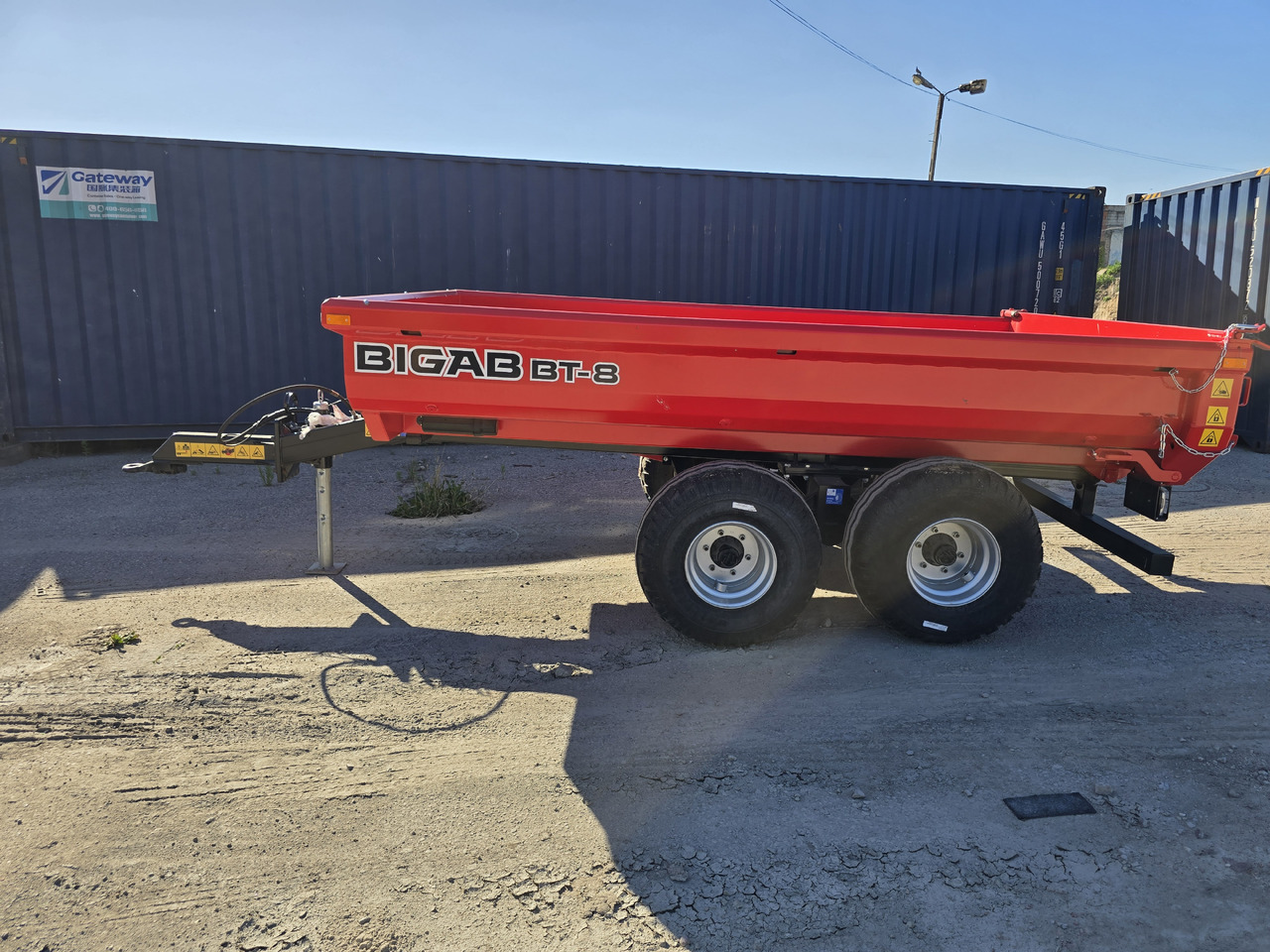 BIGAB BT-8 HARDOX - Nagibna prikolica za poljoprivredna gospodarstva/ Istovarivač: slika BIGAB BT-8 HARDOX - Nagibna prikolica za poljoprivredna gospodarstva/ Istovarivač BIGAB BT-8 HARDOX - Nagibna prikolica za poljoprivredna gospodarstva/ Istovarivač: slika BIGAB BT-8 HARDOX - Nagibna prikolica za poljoprivredna gospodarstva/ Istovarivač