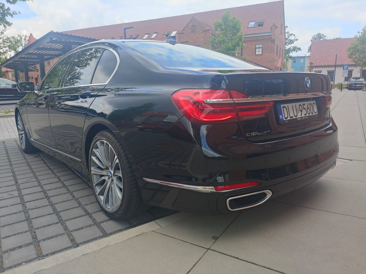 BMW 730D x-drive - Automobil: slika BMW 730D x-drive - Automobil BMW 730D x-drive - Automobil: slika BMW 730D x-drive - Automobil