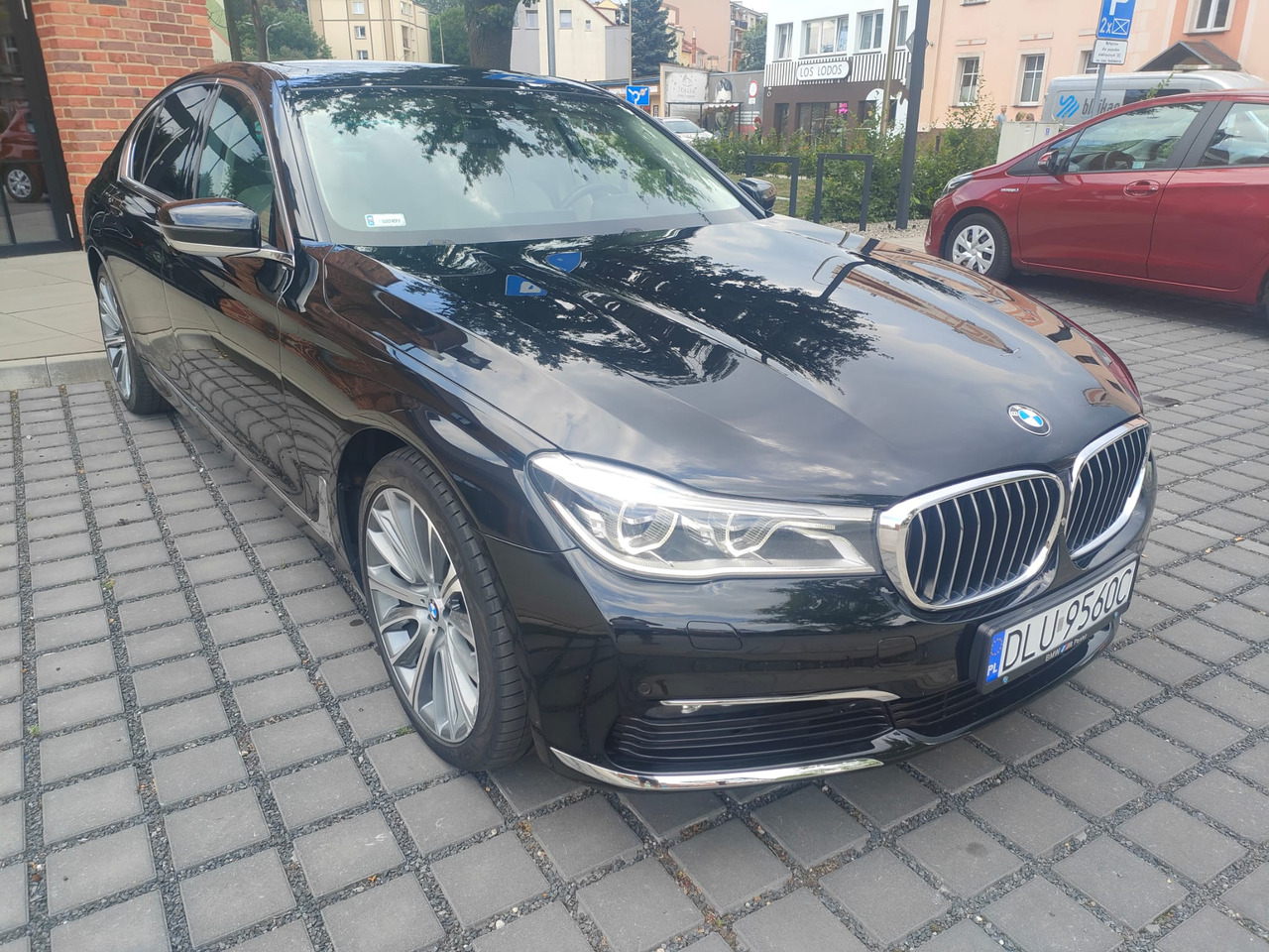 BMW 730D x-drive - Automobil: slika BMW 730D x-drive - Automobil BMW 730D x-drive - Automobil: slika BMW 730D x-drive - Automobil