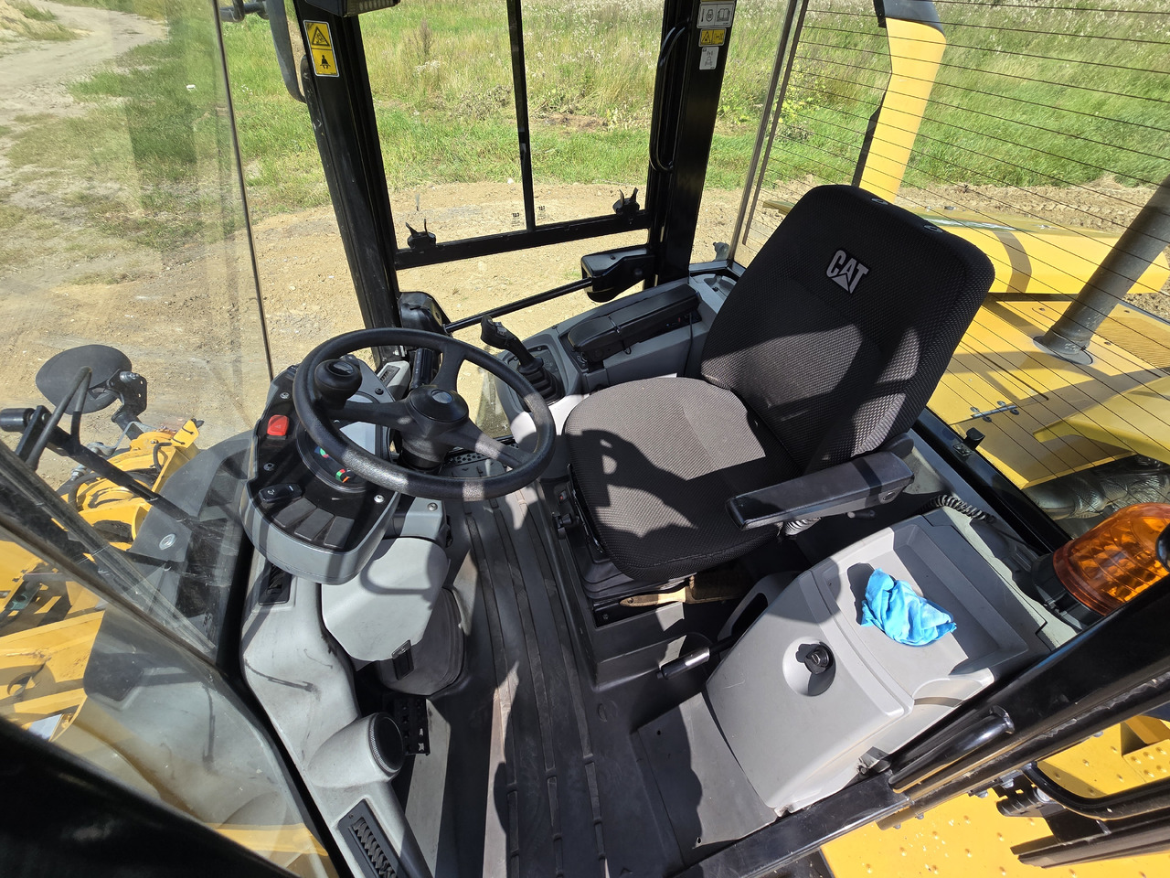 CATERPILLAR 918 M - Utovarivač na kotačima: slika CATERPILLAR 918 M - Utovarivač na kotačima CATERPILLAR 918 M - Utovarivač na kotačima: slika CATERPILLAR 918 M - Utovarivač na kotačima