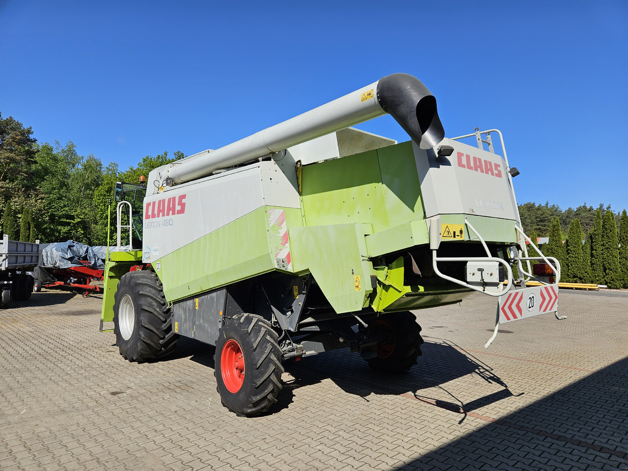 Claas Lexion 480 - Kombajn za žetvu: slika Claas Lexion 480 - Kombajn za žetvu Claas Lexion 480 - Kombajn za žetvu: slika Claas Lexion 480 - Kombajn za žetvu
