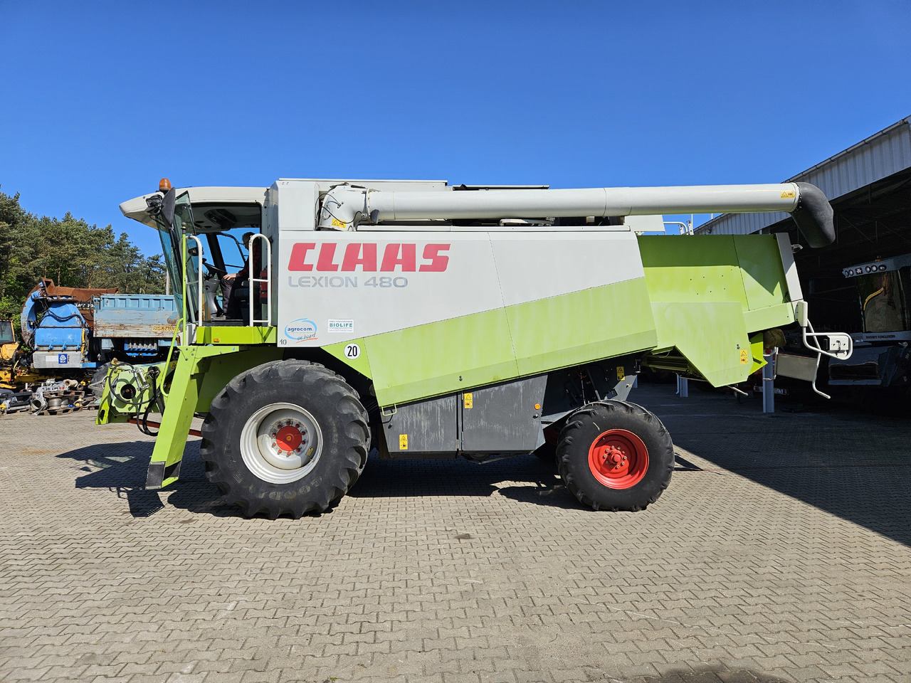 Claas Lexion 480 - Kombajn za žetvu: slika Claas Lexion 480 - Kombajn za žetvu Claas Lexion 480 - Kombajn za žetvu: slika Claas Lexion 480 - Kombajn za žetvu