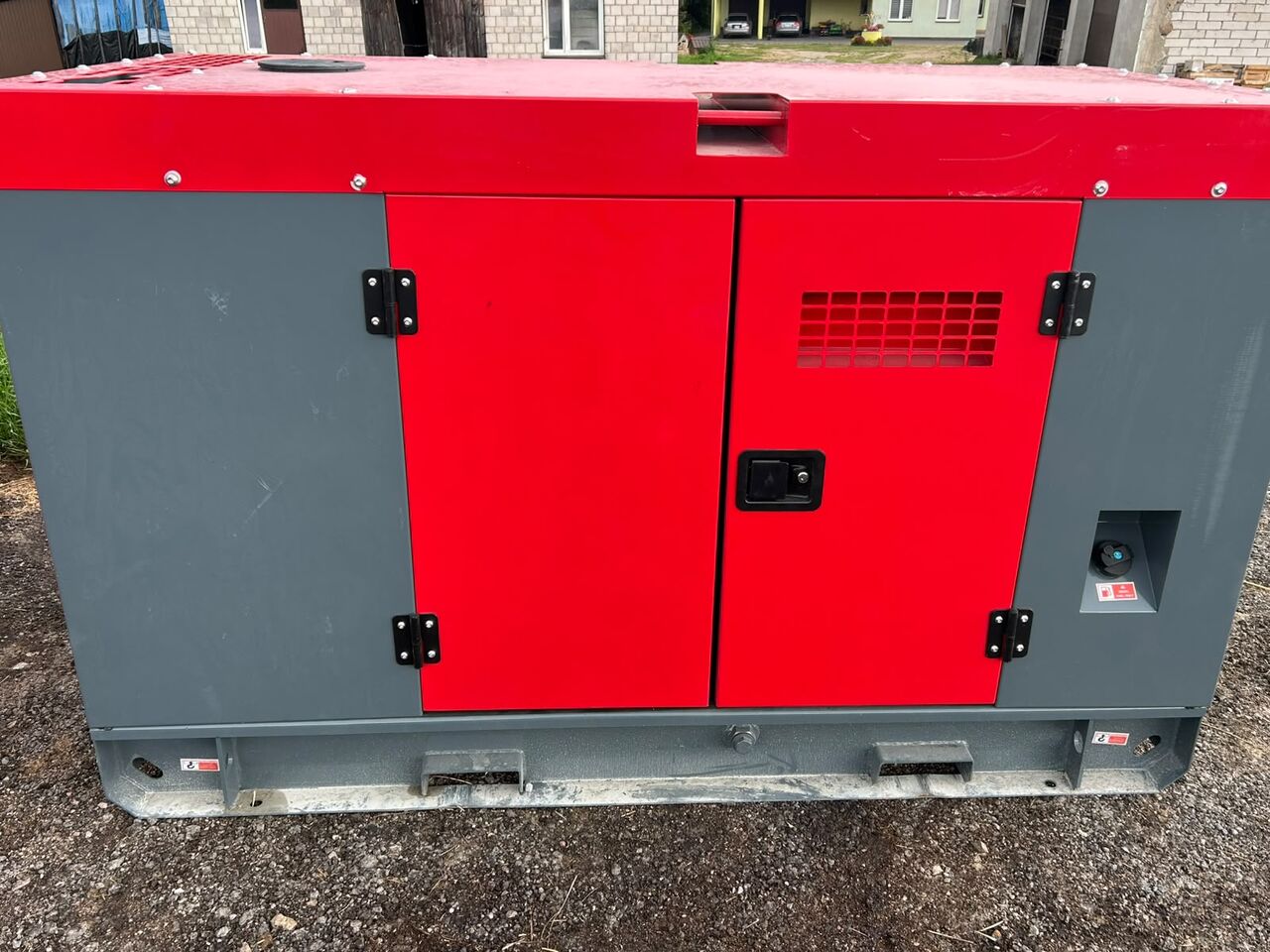 DEVOL POWER VG-R30 - Generatorski set: slika DEVOL POWER VG-R30 - Generatorski set DEVOL POWER VG-R30 - Generatorski set: slika DEVOL POWER VG-R30 - Generatorski set