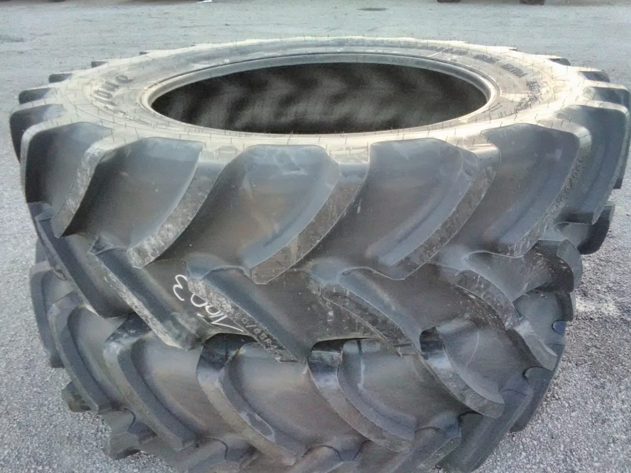 FIRESTONE 460/85 R42 (18.4 R42) - Kompletan kotač za Poljoprivredni strojevi: slika FIRESTONE 460/85 R42 (18.4 R42) - Kompletan kotač za Poljoprivredni strojevi FIRESTONE 460/85 R42 (18.4 R42) - Kompletan kotač za Poljoprivredni strojevi: slika FIRESTONE 460/85 R42 (18.4 R42) - Kompletan kotač za Poljoprivredni strojevi