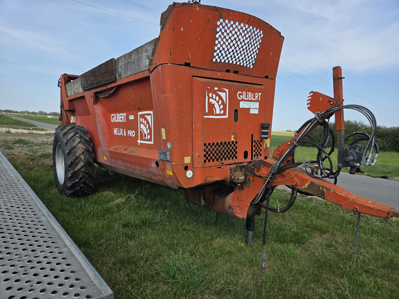 GILIBERT HELIX 6 PRO - Rasipač stajskog gnoja: slika GILIBERT HELIX 6 PRO - Rasipač stajskog gnoja GILIBERT HELIX 6 PRO - Rasipač stajskog gnoja: slika GILIBERT HELIX 6 PRO - Rasipač stajskog gnoja