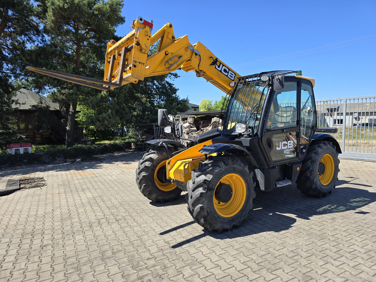 JCB 531-70 - Utovarivač na kotačima: slika JCB 531-70 - Utovarivač na kotačima JCB 531-70 - Utovarivač na kotačima: slika JCB 531-70 - Utovarivač na kotačima