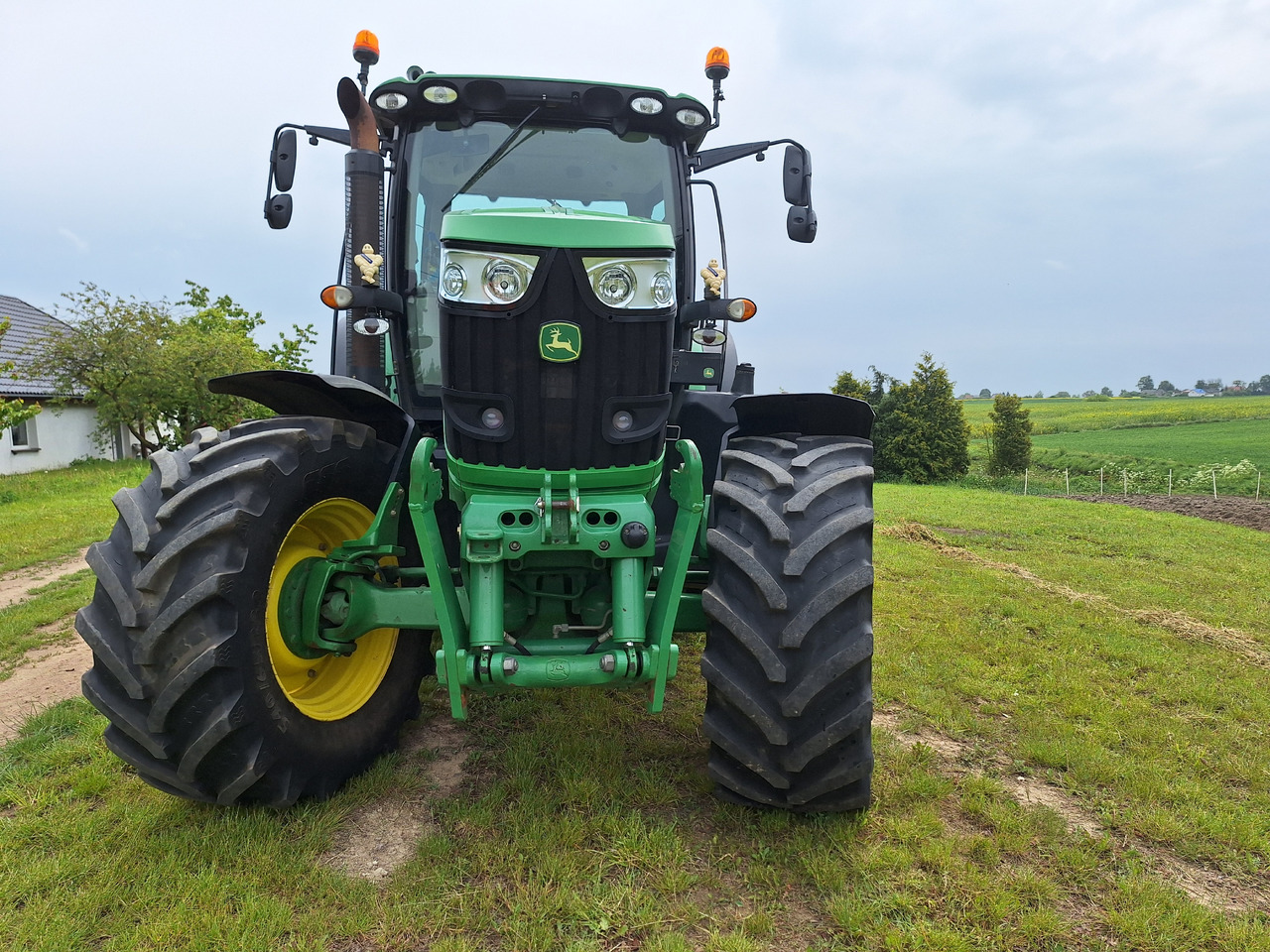 John Deere 6190R - Traktor: slika John Deere 6190R - Traktor John Deere 6190R - Traktor: slika John Deere 6190R - Traktor