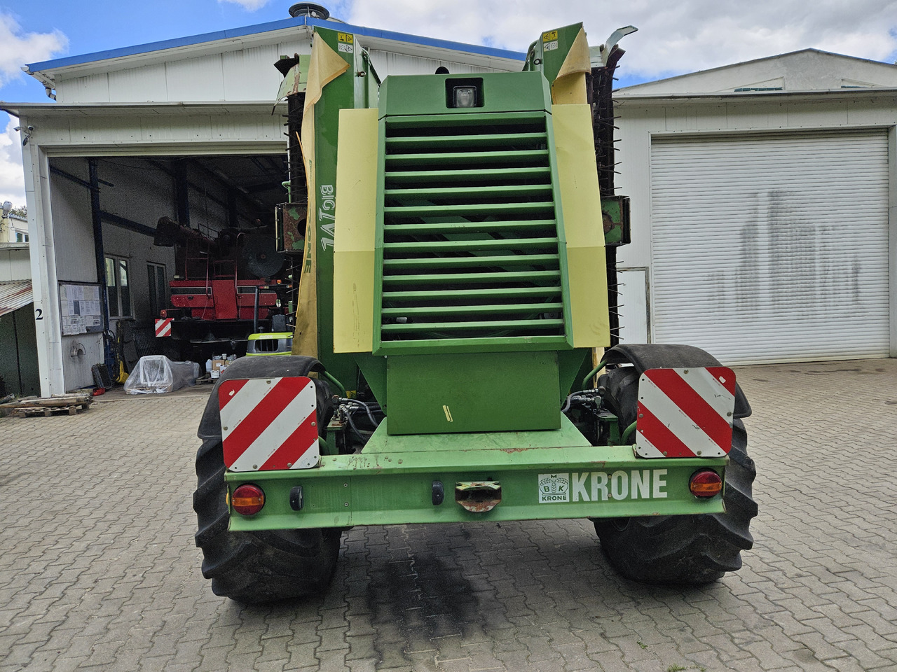 Krone Big M - Kosilica: slika Krone Big M - Kosilica Krone Big M - Kosilica: slika Krone Big M - Kosilica